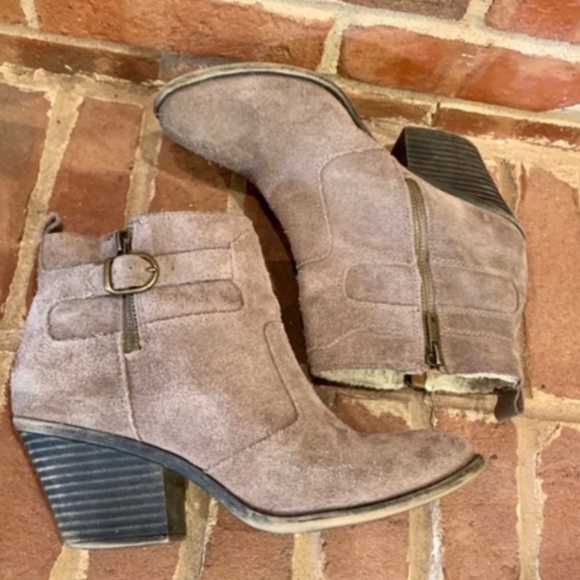 LUCKY BRAND Suede Buckle Heeled Booties, 9.5 - Picture 2 of 9